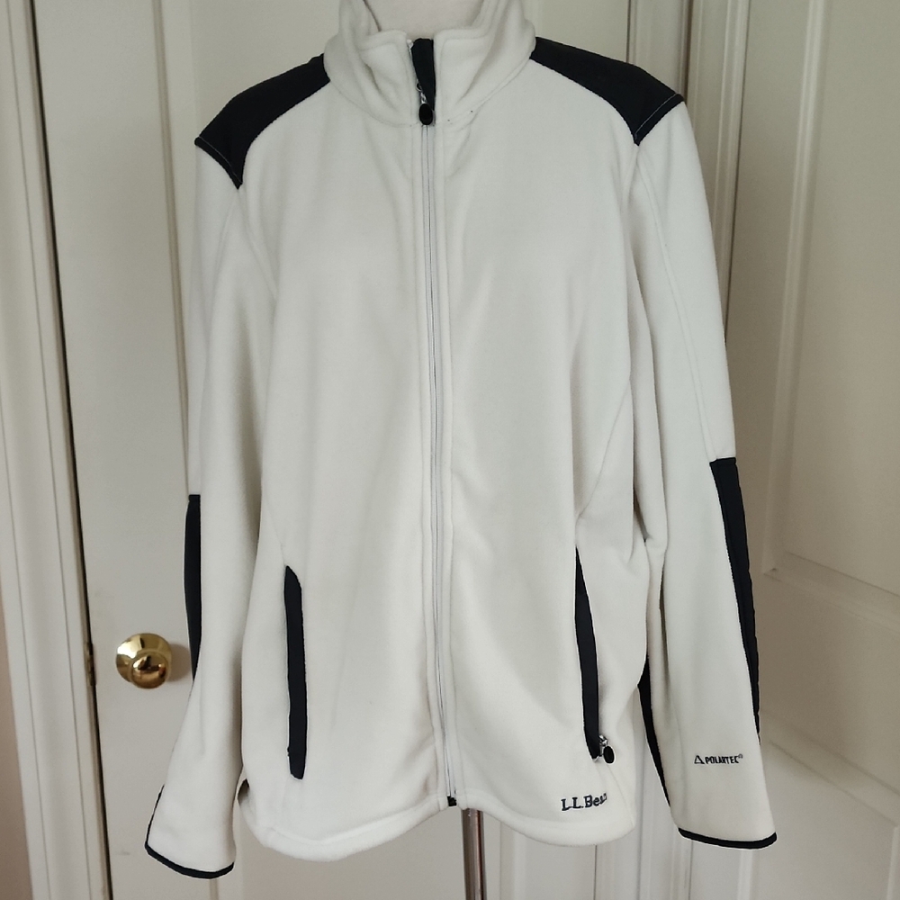 L.L. Bean Womens White and Black Polartec Fleece Jacket Sz XL